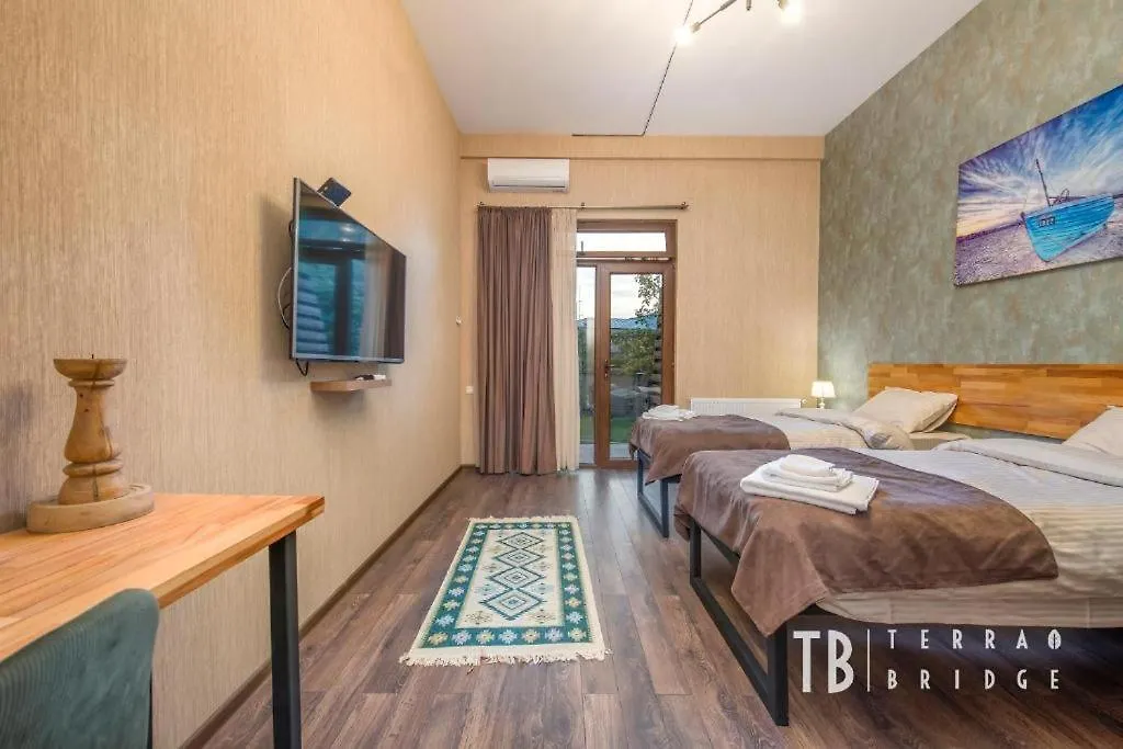 فندق Terra Bridge تبليسي